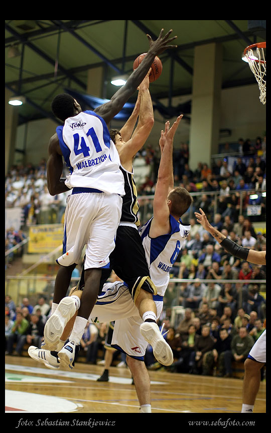 Ousmane Barro - John Turek