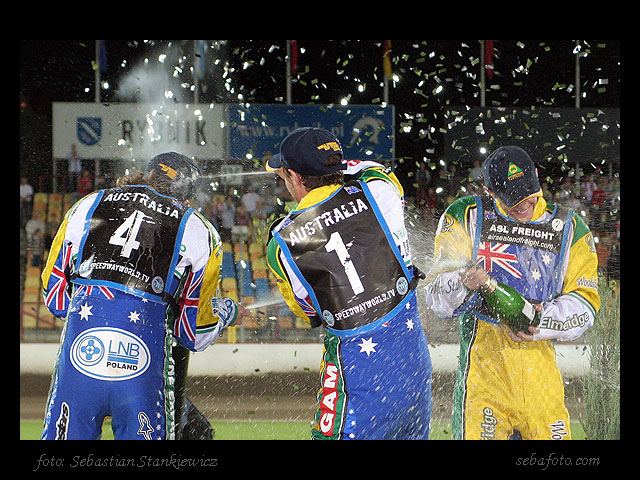 szampan - Jason Crump - Ryan Sullivan - Rory Schlein