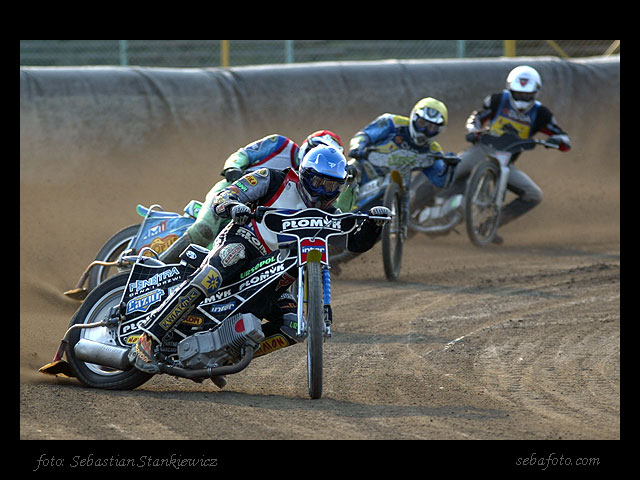 Tomasz Jdrzejak - Piotr widerski - Robert Mikowiak - Travis McGowan