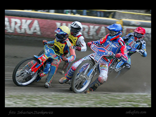 Ronnie Jamroy - Siemen Wlasow - Adrian Gomlski - Chris Harris